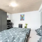 Klein Frankreich Apartmán *